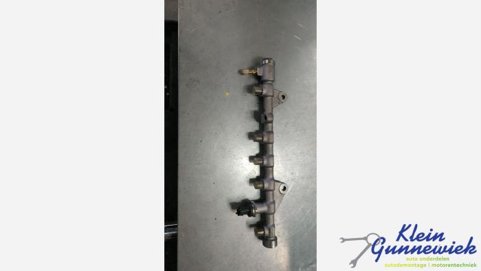 Gebruikte Injector brug Renault Laguna Prijs € 33,00 Margeregeling aangeboden door Klein Gunnewiek Autodemontage & Motorentechniek