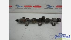 Gebruikte Common rail (Injectie) Opel Vivaro Prijs € 45,00 Margeregeling aangeboden door Klein Gunnewiek Autodemontage & Motorentechniek