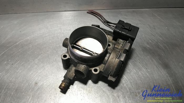 Gebruikte Gasklephuis Renault Laguna Prijs € 24,00 Margeregeling aangeboden door Klein Gunnewiek Autodemontage & Motorentechniek