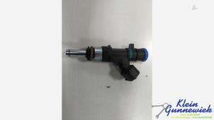 Gebruikte Injector (benzine injectie) Renault Clio Prijs € 30,00 Margeregeling aangeboden door Klein Gunnewiek Autodemontage & Motorentechniek