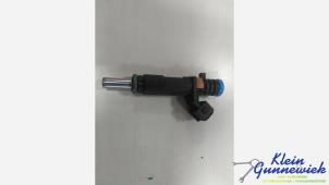 Gebruikte Injector (benzine injectie) Opel Insignia Prijs € 25,00 Margeregeling aangeboden door Klein Gunnewiek Autodemontage & Motorentechniek