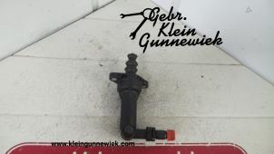 Gebruikte Koppeling Hulp Cilinder Skoda Rapid Prijs € 30,00 Margeregeling aangeboden door Gebr.Klein Gunnewiek Ho.BV