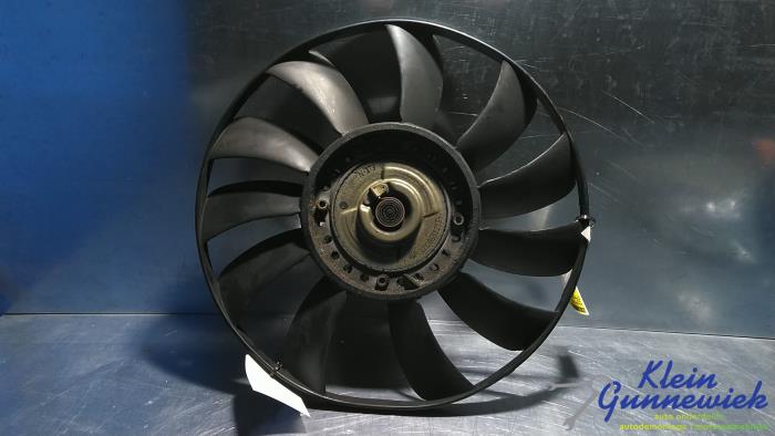 Gebruikte Koelvinhart zelfdenk Volkswagen Passat Prijs € 27,00 Margeregeling aangeboden door Klein Gunnewiek Autodemontage & Motorentechniek