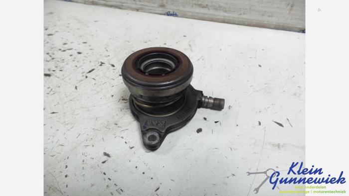 Gebruikte Koppeling Hulp Cilinder Ford S-Max Prijs € 35,00 Margeregeling aangeboden door Klein Gunnewiek Autodemontage & Motorentechniek