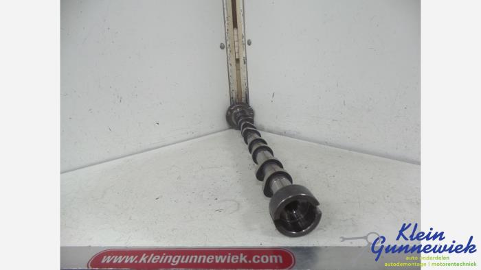 Nokkenas van een Ford Transit 2012