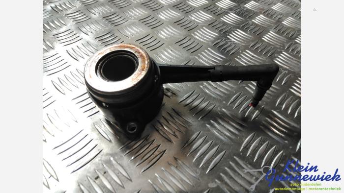 Gebruikte Koppeling Hulp Cilinder Volkswagen Passat Prijs € 22,00 Margeregeling aangeboden door Klein Gunnewiek Autodemontage & Motorentechniek