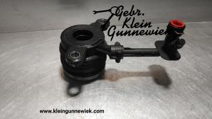 Gebruikte Koppeling Hulp Cilinder Renault Kangoo Prijs € 35,00 Margeregeling aangeboden door Gebr.Klein Gunnewiek Ho.BV