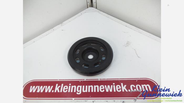 Gebruikte Poelie Krukas Volkswagen E-Golf Prijs € 35,00 Margeregeling aangeboden door Klein Gunnewiek Autodemontage & Motorentechniek