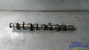 Gebruikte Nokkenas Renault Laguna Prijs € 40,00 Margeregeling aangeboden door Klein Gunnewiek Autodemontage & Motorentechniek