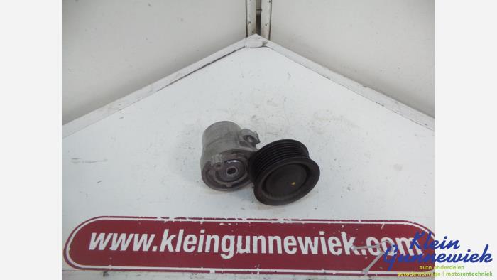 Gebruikte Spanrol Multiriem Renault Twingo Prijs € 31,00 Margeregeling aangeboden door Klein Gunnewiek Autodemontage & Motorentechniek