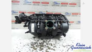 Gebruikte Inlaatspruitstuk Opel Corsa Prijs € 55,00 Margeregeling aangeboden door Klein Gunnewiek Autodemontage & Motorentechniek