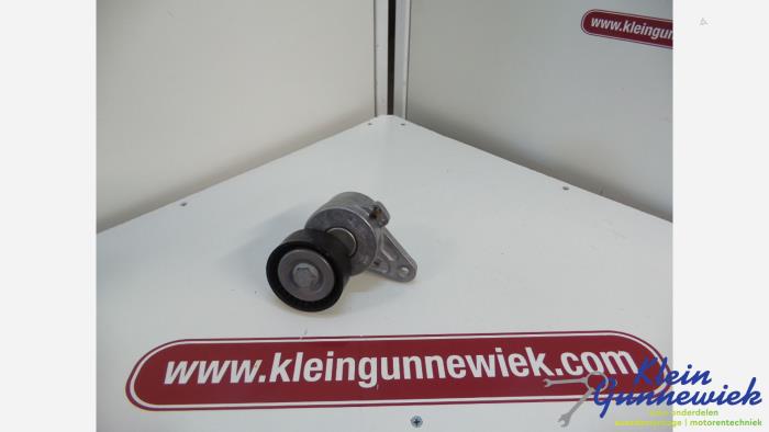 Gebruikte Spanrol Multiriem Volkswagen Golf Prijs € 15,00 Margeregeling aangeboden door Klein Gunnewiek Autodemontage & Motorentechniek