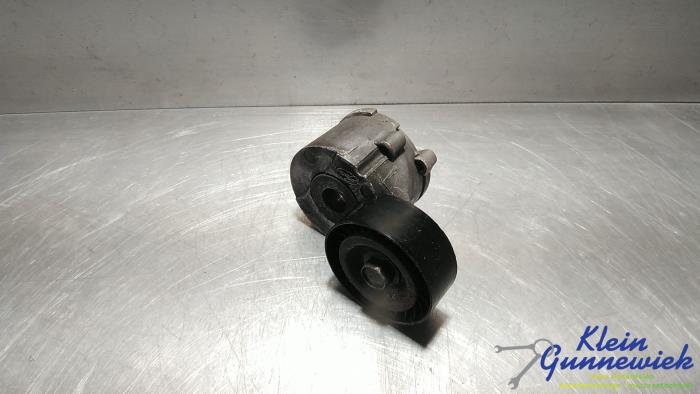 Gebruikte Spanrol Multiriem Fiat Qubo Prijs € 35,00 Margeregeling aangeboden door Klein Gunnewiek Autodemontage & Motorentechniek