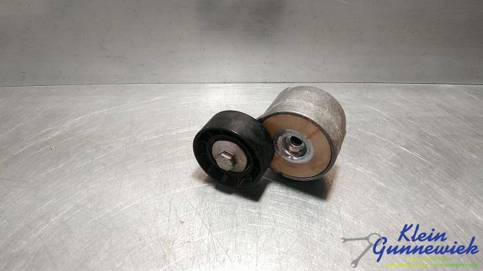 Gebruikte Spanrol Multiriem Opel Corsa Prijs € 19,00 Margeregeling aangeboden door Klein Gunnewiek Autodemontage & Motorentechniek
