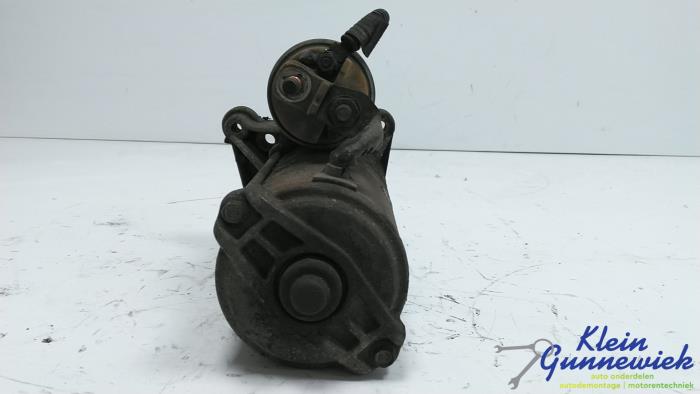 Startmotor van een Opel Vivaro 2006