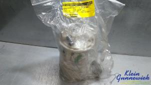 Gebruikte Tank element Pomp Dacia Logan Prijs € 25,00 Margeregeling aangeboden door Klein Gunnewiek Autodemontage & Motorentechniek