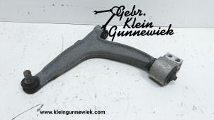 Gebruikte Draagarm onder links-voor Opel Vectra Prijs € 30,00 Margeregeling aangeboden door Gebr.Klein Gunnewiek Ho.BV