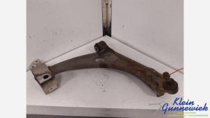 Gebruikte Draagarm onder rechts-voor Audi Q3 Prijs € 65,00 Margeregeling aangeboden door Klein Gunnewiek Autodemontage & Motorentechniek