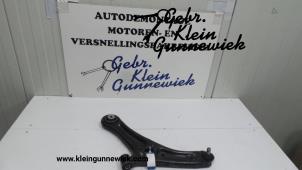 Gebruikte Draagarm onder links-voor Ford Ecosport Prijs € 65,00 Margeregeling aangeboden door Gebr.Klein Gunnewiek Ho.BV