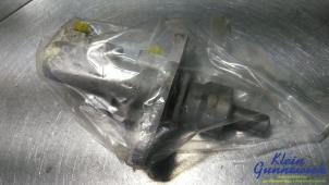 Gebruikte Hoofdremcilinder Audi A8 Prijs € 50,00 Margeregeling aangeboden door Klein Gunnewiek Autodemontage & Motorentechniek