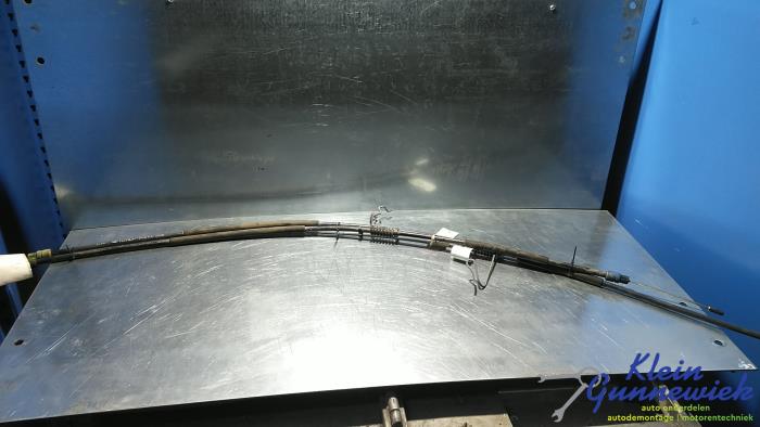 Gebruikte Handrem Kabel Ford Transit Prijs € 32,00 Margeregeling aangeboden door Klein Gunnewiek Autodemontage & Motorentechniek