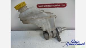 Gebruikte Hoofdremcilinder Peugeot Bipper Prijs € 35,00 Margeregeling aangeboden door Klein Gunnewiek Autodemontage & Motorentechniek