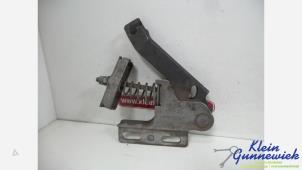 Gebruikte Handrem Kabel Mercedes Sprinter Prijs € 20,00 Margeregeling aangeboden door Klein Gunnewiek Autodemontage & Motorentechniek