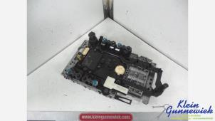 Gebruikte Kleppenblok hydraulisch Mercedes Sprinter Prijs € 450,00 Margeregeling aangeboden door Klein Gunnewiek Autodemontage & Motorentechniek