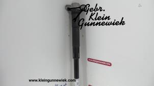 Gebruikte Schokdemper links-achter Volkswagen Golf Prijs € 35,00 Margeregeling aangeboden door Gebr.Klein Gunnewiek Ho.BV