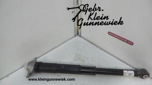 Gebruikte Schokdemper links-achter Volkswagen Golf Prijs € 35,00 Margeregeling aangeboden door Gebr.Klein Gunnewiek Ho.BV