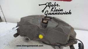 Gebruikte Remklauw (Tang) links-voor Audi Q5 Prijs € 150,00 Margeregeling aangeboden door Gebr.Klein Gunnewiek Ho.BV