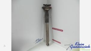 Gebruikte Schokdemper links-achter Porsche Panamera Prijs € 125,00 Margeregeling aangeboden door Klein Gunnewiek Autodemontage & Motorentechniek