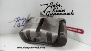 Gebruikte Remklauw (Tang) rechts-voor Opel Insignia Prijs € 60,00 Margeregeling aangeboden door Gebr.Klein Gunnewiek Ho.BV