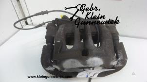 Gebruikte Remklauw (Tang) links-voor Volkswagen Crafter Prijs € 175,00 Margeregeling aangeboden door Gebr.Klein Gunnewiek Ho.BV