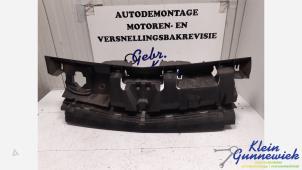 Gebruikte Frontpaneel Renault Kangoo Prijs € 100,00 Margeregeling aangeboden door Klein Gunnewiek Autodemontage & Motorentechniek