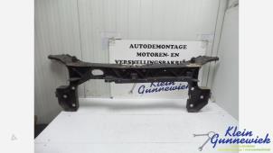 Gebruikte Voorfront Renault Clio Prijs € 60,00 Margeregeling aangeboden door Klein Gunnewiek Autodemontage & Motorentechniek