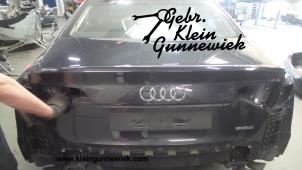 Gebruikte Kofferdeksel Audi A8 Prijs € 275,00 Margeregeling aangeboden door Gebr.Klein Gunnewiek Ho.BV