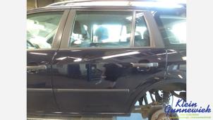Gebruikte Deur 4Deurs links-achter Ford Mondeo Prijs € 50,00 Margeregeling aangeboden door Klein Gunnewiek Autodemontage & Motorentechniek