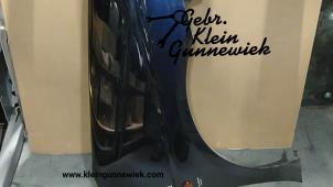 Gebruikte Scherm rechts-voor Renault Megane Scenic Prijs € 35,00 Margeregeling aangeboden door Gebr.Klein Gunnewiek Ho.BV