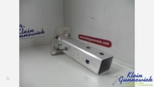 Gebruikte Chassisbalk voor Audi E-Tron Prijs € 35,00 Margeregeling aangeboden door Klein Gunnewiek Autodemontage & Motorentechniek