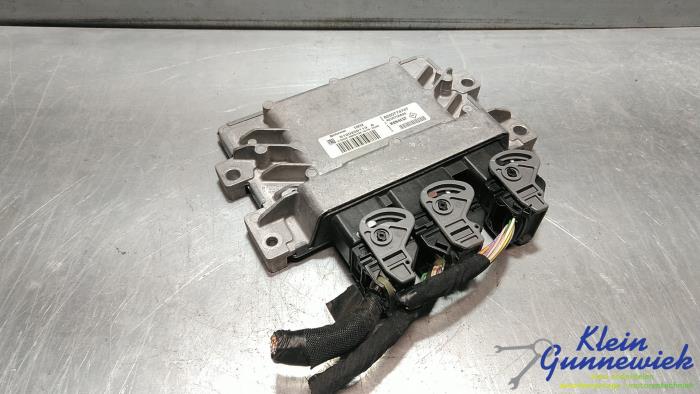 Gebruikte Inspuitcomputer Renault Twingo Prijs € 76,00 Margeregeling aangeboden door Klein Gunnewiek Autodemontage & Motorentechniek
