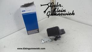 Gebruikte Toeter Ford C-Max Prijs € 30,00 Margeregeling aangeboden door Gebr.Klein Gunnewiek Ho.BV