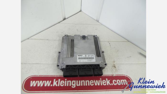 Gebruikte Inspuitcomputer Renault Trafic Prijs € 317,00 Margeregeling aangeboden door Klein Gunnewiek Autodemontage & Motorentechniek