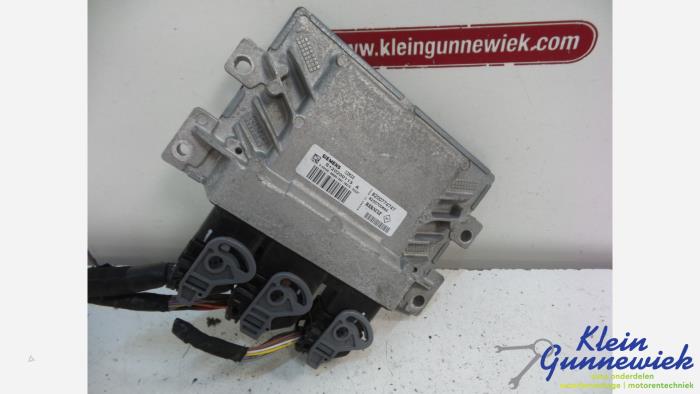Gebruikte Inspuitcomputer Renault Twingo Prijs € 76,00 Margeregeling aangeboden door Klein Gunnewiek Autodemontage & Motorentechniek