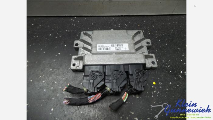 Gebruikte Inspuitcomputer Renault Twingo Prijs € 79,00 Margeregeling aangeboden door Klein Gunnewiek Autodemontage & Motorentechniek