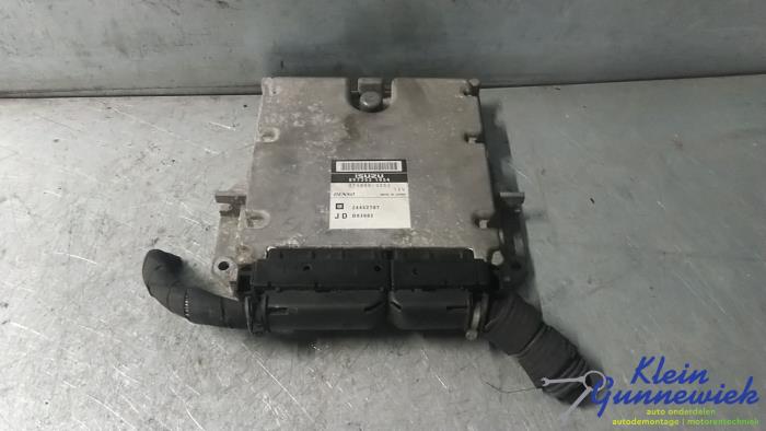Gebruikte Inspuitcomputer Opel Signum Prijs € 41,00 Margeregeling aangeboden door Klein Gunnewiek Autodemontage & Motorentechniek