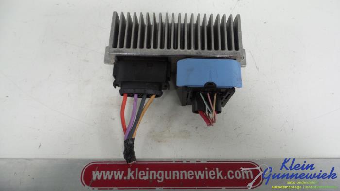Gebruikte Koeling Module Renault Master Prijs € 25,00 Margeregeling aangeboden door Klein Gunnewiek Autodemontage & Motorentechniek