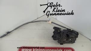 Gebruikte Portierslot Mechaniek 2Deurs links Volkswagen Golf Prijs € 35,00 Margeregeling aangeboden door Gebr.Klein Gunnewiek Ho.BV