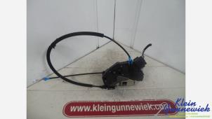 Gebruikte Deurslot Mechaniek 4Deurs links-voor Ford Grand C-Max Prijs € 33,00 Margeregeling aangeboden door Klein Gunnewiek Autodemontage & Motorentechniek