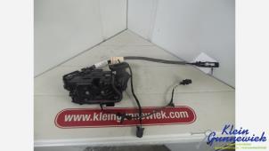 Gebruikte Deurslot Mechaniek 4Deurs rechts-voor Volkswagen E-Golf Prijs € 45,00 Margeregeling aangeboden door Klein Gunnewiek Autodemontage & Motorentechniek